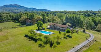 Na sprzedaż posiadłość w Villafrance-in-Lunigiana